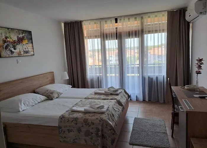 Hotel Albamaris