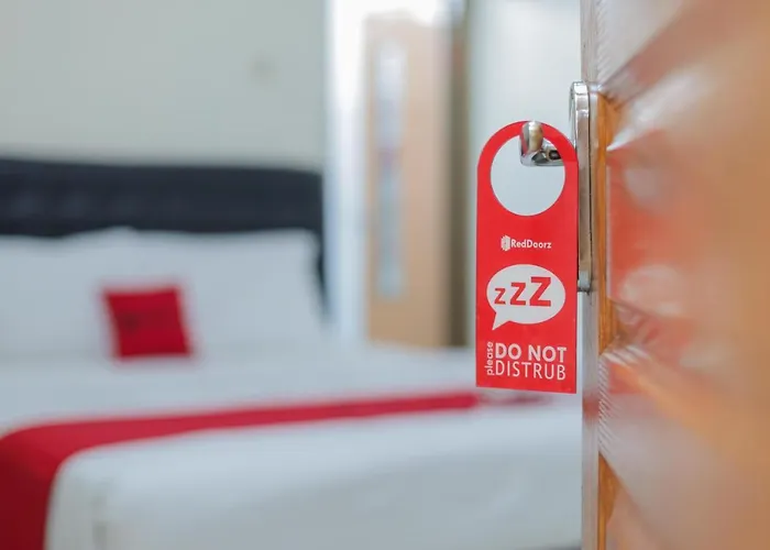 Reddoorz At Wr Supratman Batu