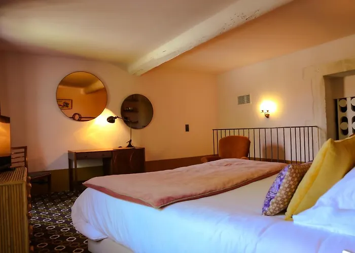 Le petit hotel