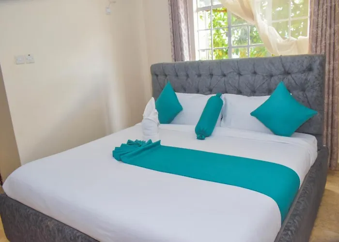 Blue Palm Hotel