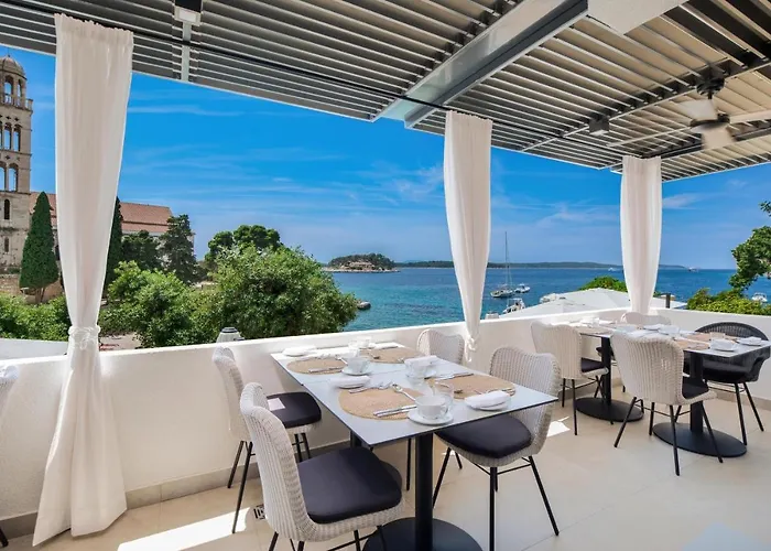 Beach Bay Hvar Hotel