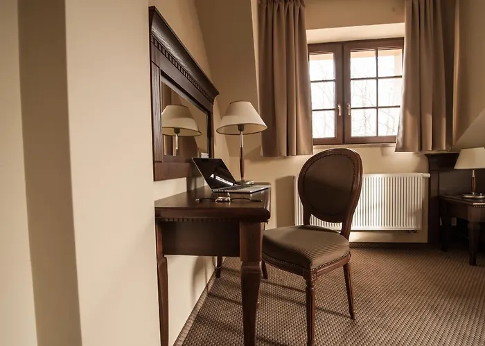 Forrest Hotel & Restaurant