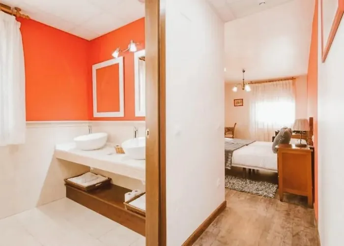 Hotel Rural Foncubierta