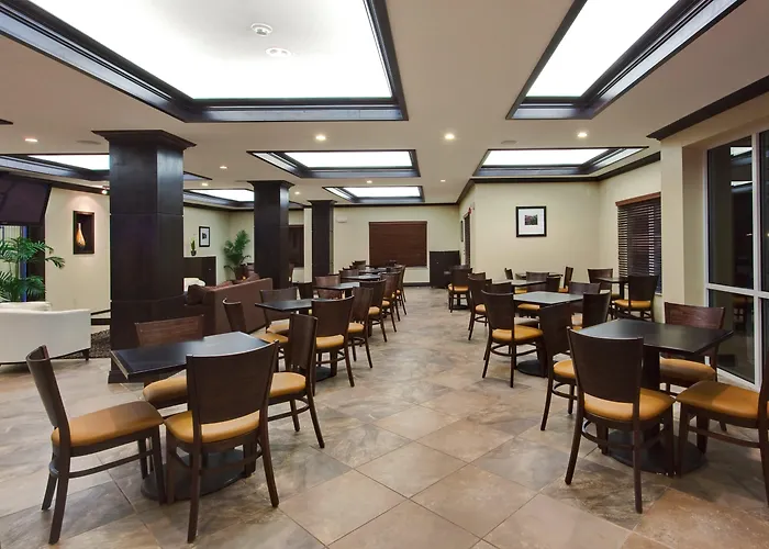 Holiday Inn Express Hotel&Suites Albuquerque Airport, an IHG Hotel