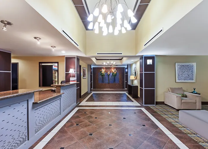 Holiday Inn Express Hotel & Suites Beaumont Northwest By Ihg