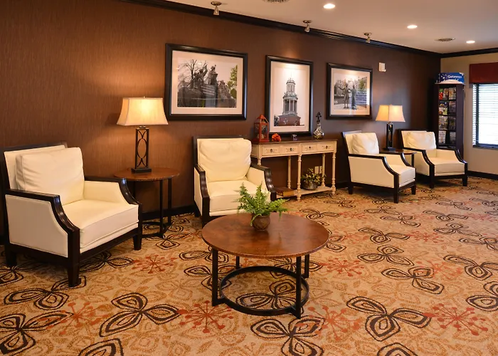 Holiday Inn Express & Suites Washington - Meadow Lands By Ihg