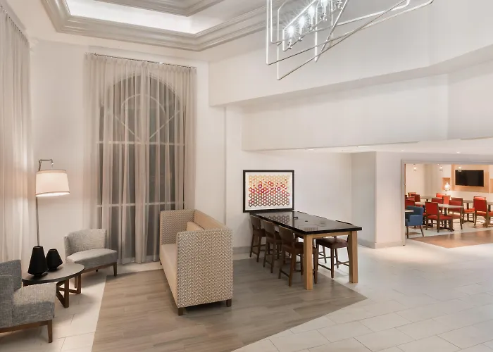 Holiday Inn Express Miami Airport Doral Area By Ihg