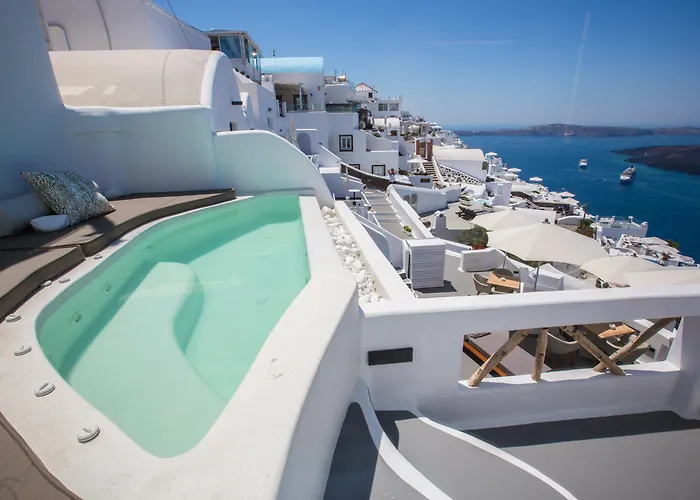 Chic Hotel Santorini
