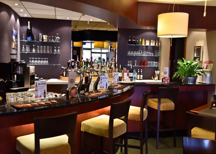 Holiday Inn Calais - Centre Car Ferry By Ihg
