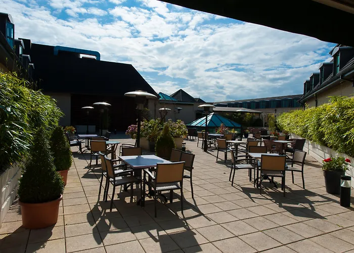 Westgrove Hotel