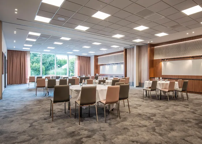 Holiday Inn Hotel Brussels Airport By Ihg