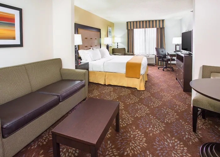 Holiday Inn Express Bloomington North-Martinsville
