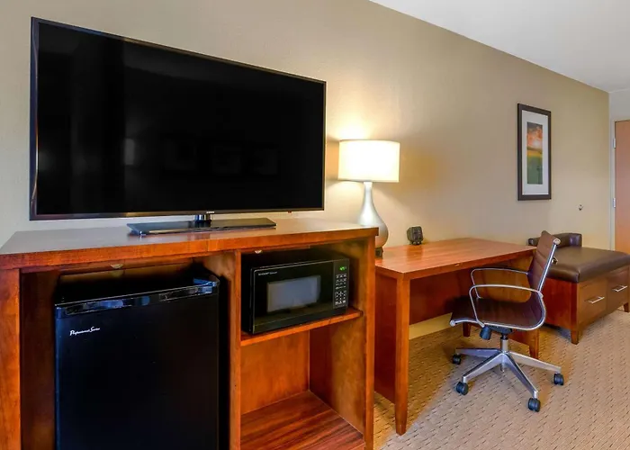 Comfort Suites Burlington