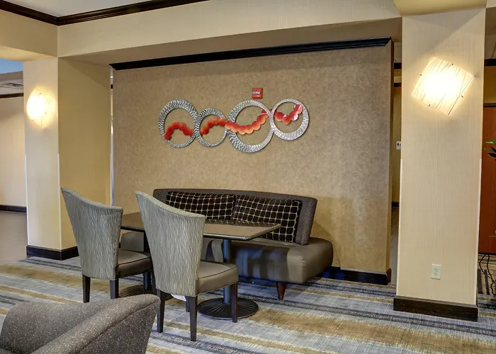 Holiday Inn Express Hotel & Suites Texarkana East By Ihg