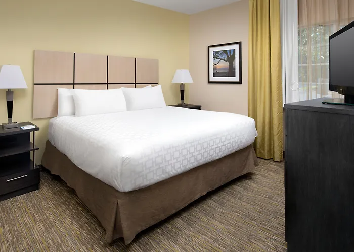Candlewood Suites Charleston-Northwoods By Ihg