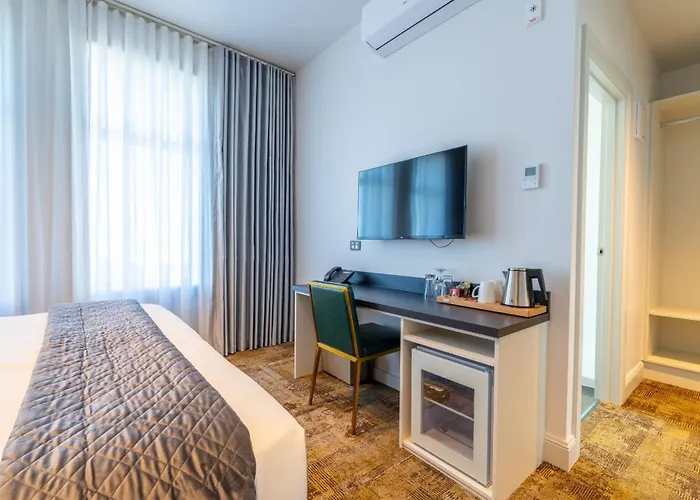 The Grosvenor Hotel