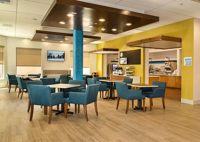 Holiday Inn Express Fullerton-Anaheim By Ihg