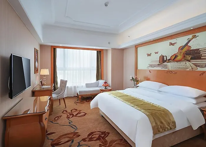 Vienna International Hotel Wuxi Huishan Yanqiao Metro Station
