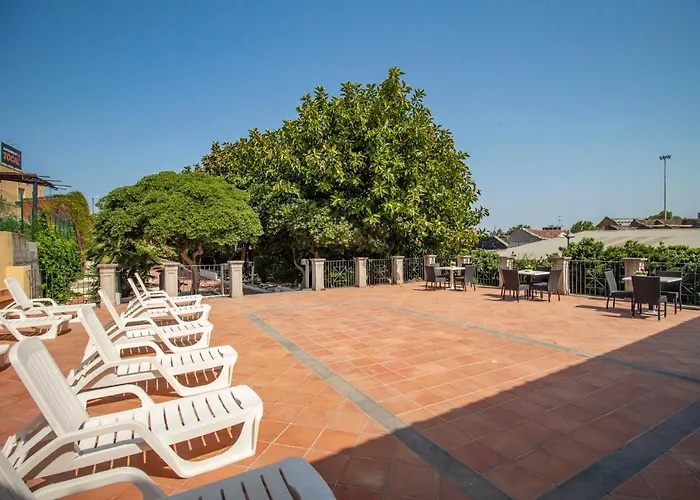 Royal Playa Suite And Apartament -Private Parking- Self Chek Out