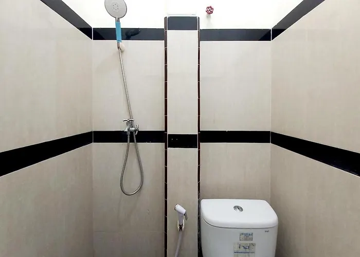 Griya Juanda Syariah Near Rs Dharma Husada Probolinggo Mitra Reddoorz