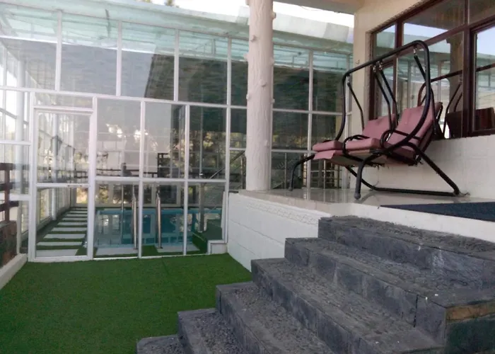 Burj Al Swat Hotel