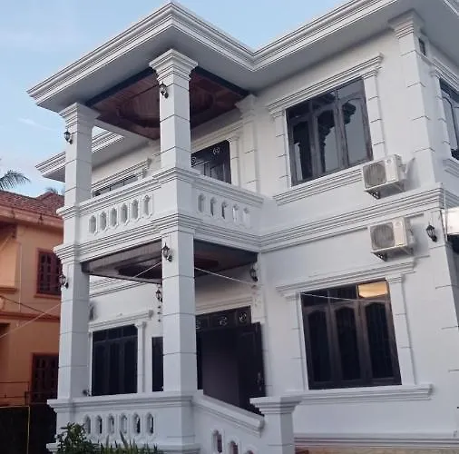 Inthavong Hotel/Guest House