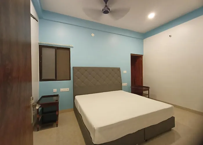 Hotel Maheshwar Darshan