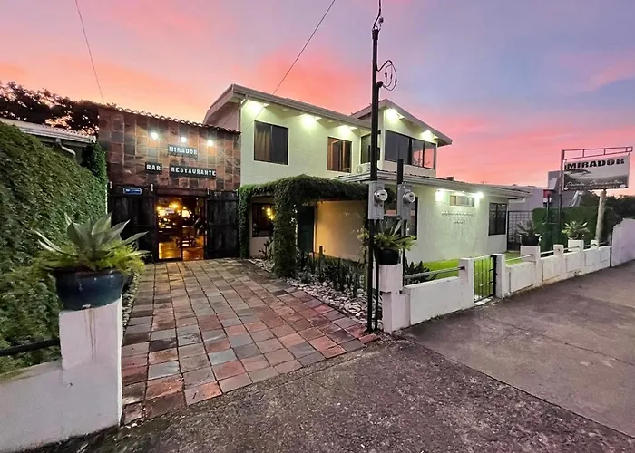 Hotel Punta Descartes