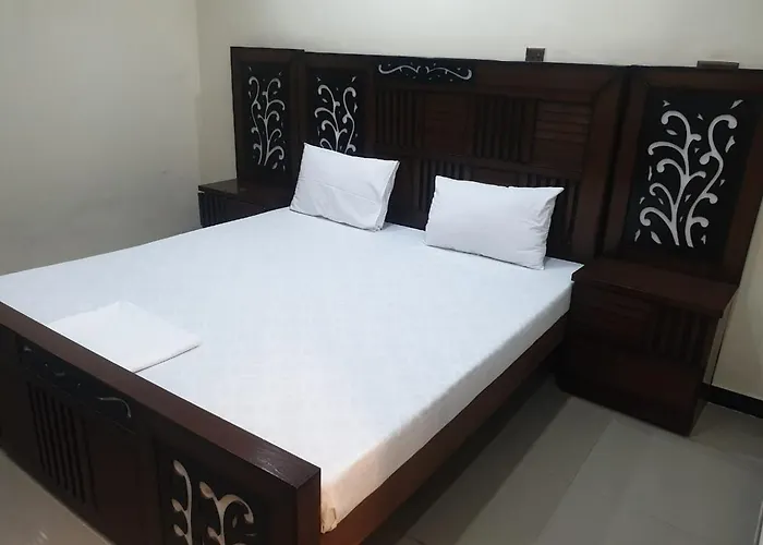Dream Night Hotel