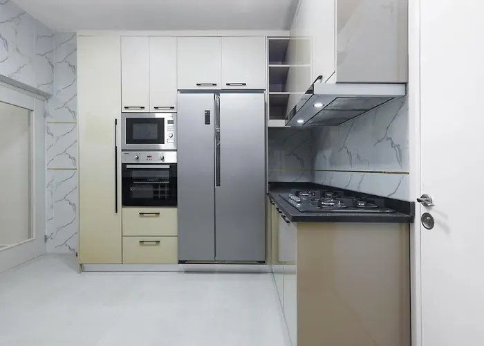 Bkt Cribs - Apartments & Suites