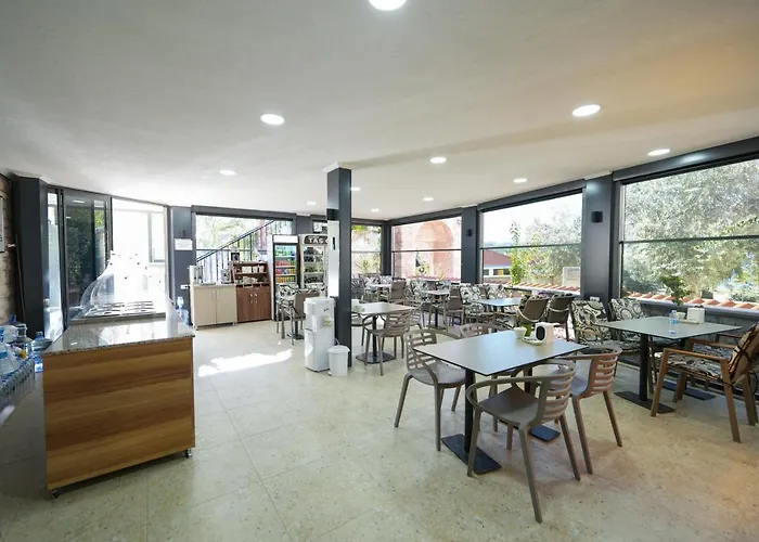 Akbuek Tas Otel