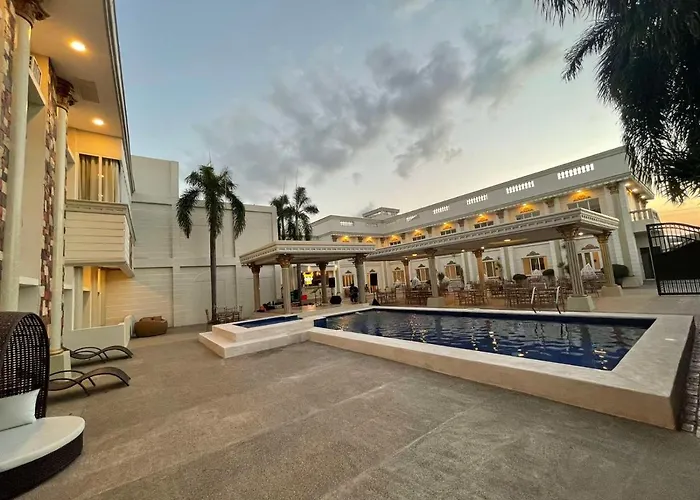 El Palacio Hotel & Resort