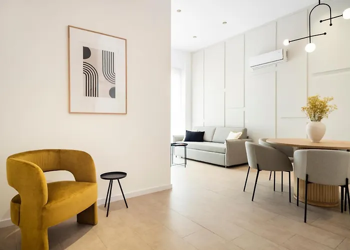 Blanq Marina Suites