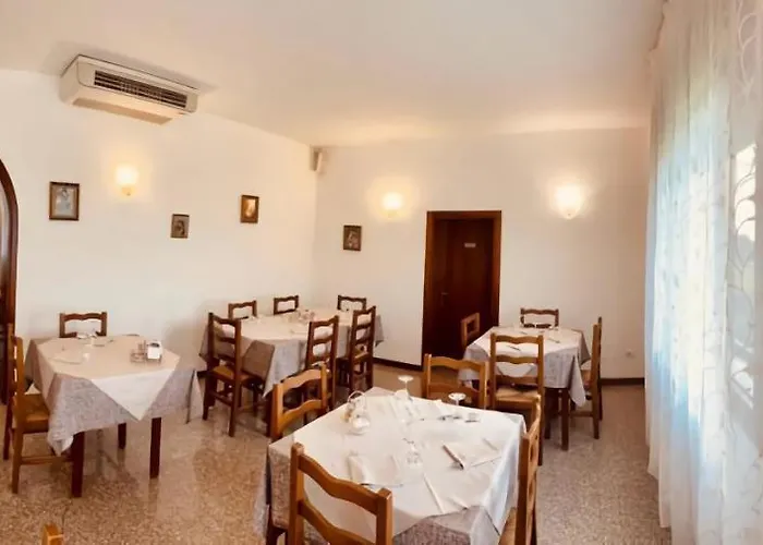 Hotel Banatium B&B Cucina