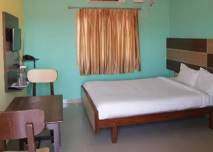 Hotel Sri Murugan Guest House