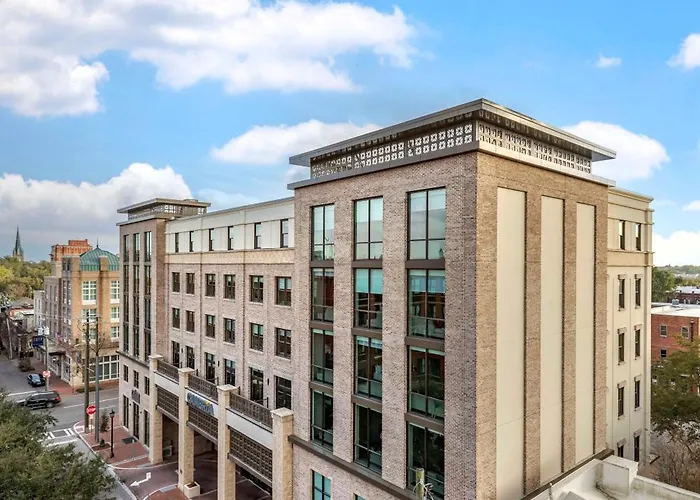Cambria Hotel Savannah Downtown Historic District