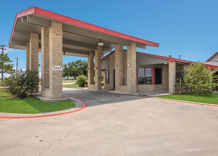 Americas Best Value Inn Lockhart