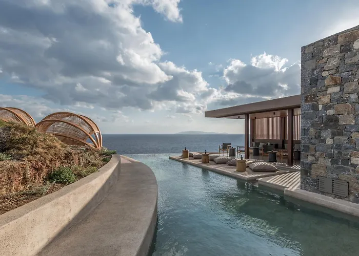 Acro Suites - A Wellbeing Resort (Adults Only)