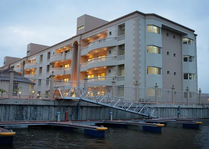 Guided Hospitality - Luxury Accommodations