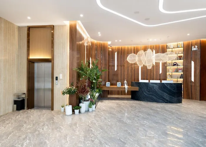 Weizhanwan Hotel Shenzhen International Convention And Exhibition Center Fuhai West Metro Branch