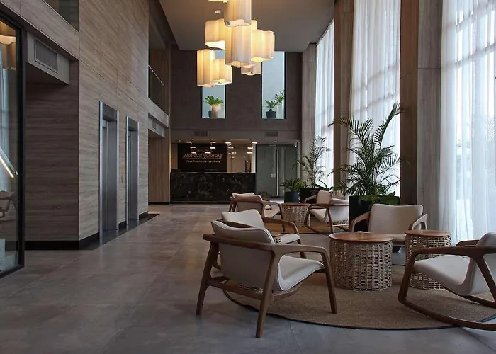 Howard Johnson By Wyndham Resistencia La Ribera