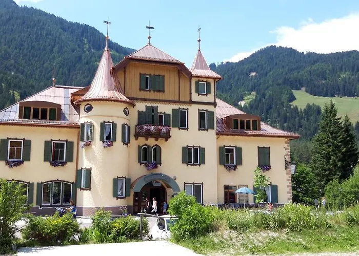 Hotel Baur Am See