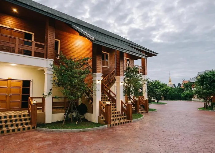 Huen Him Kong Hotel Phrae