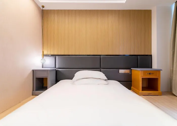 Puzzle Hotel - Zhongshan 8Th Road Chenjiaci Subway Station Branch