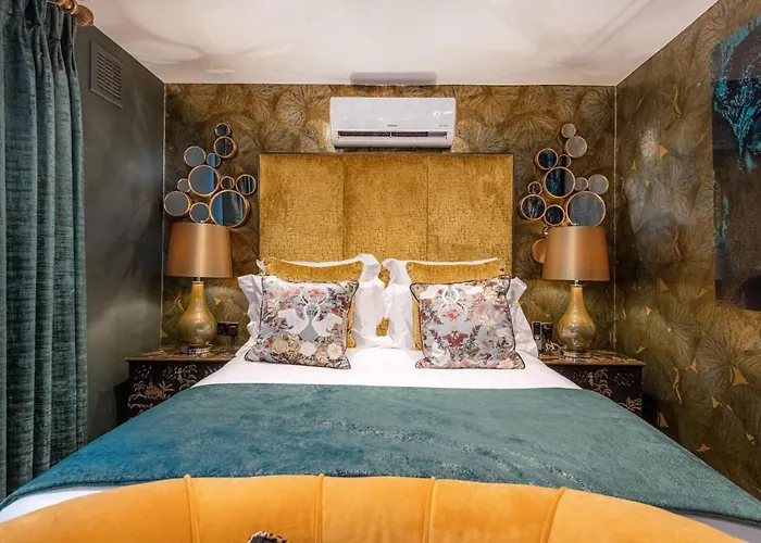 Funky Monk Hotel