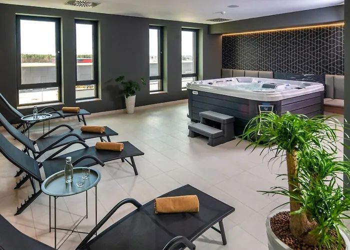 Flow Hotel & Conference