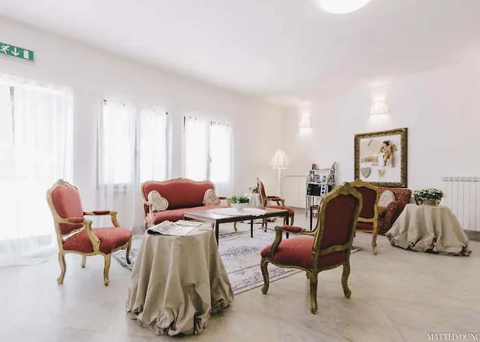 Hotel - Ristorante Pintadera Massa 