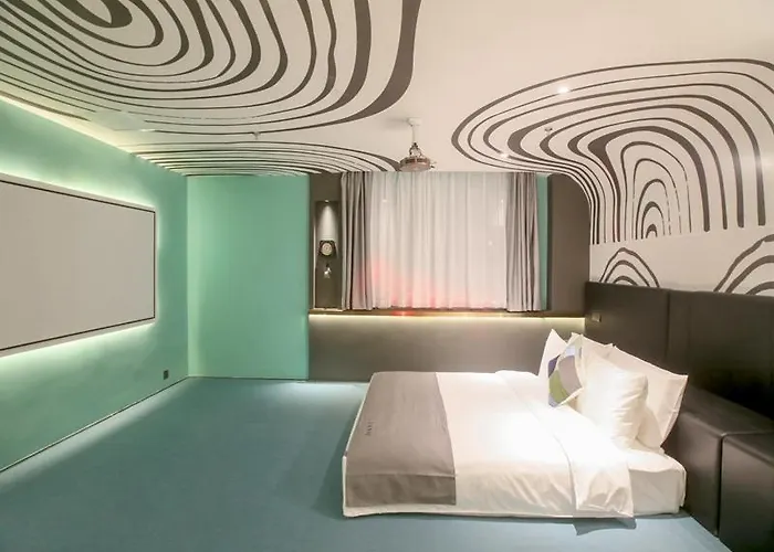 Lanou Hotel Zhangye Hexi College Ganquan Park