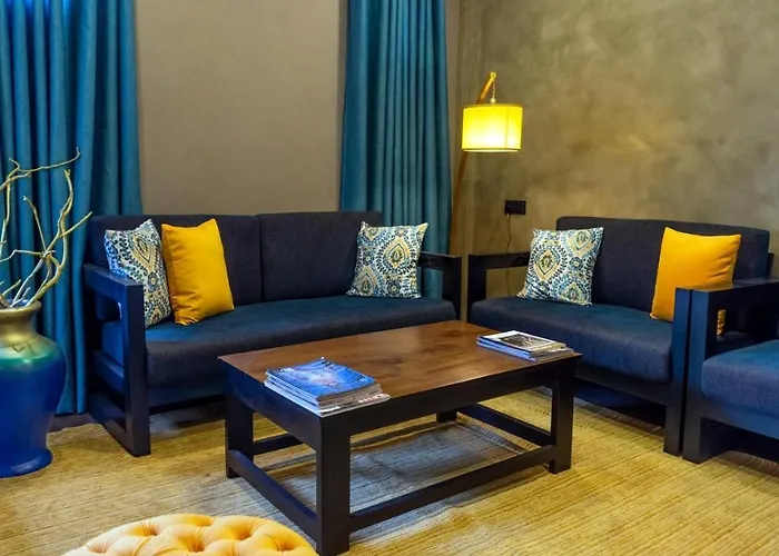 Cinnamon Tan Boutique Hotel
