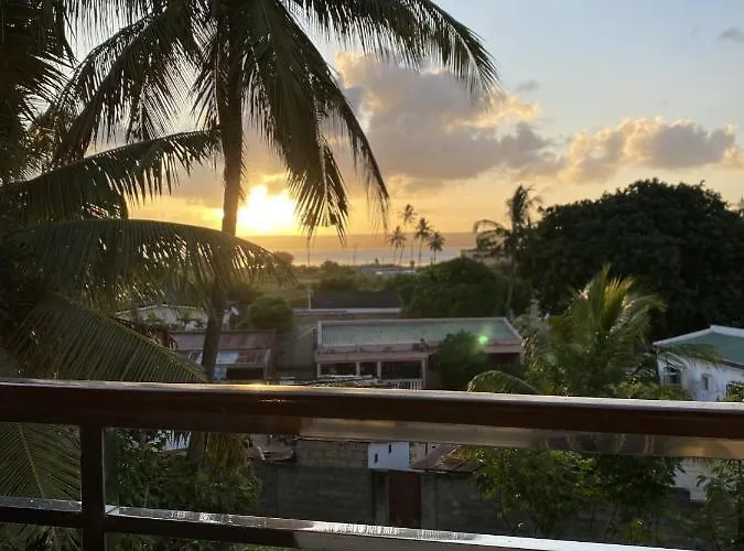 Inhambane Hotel Escola